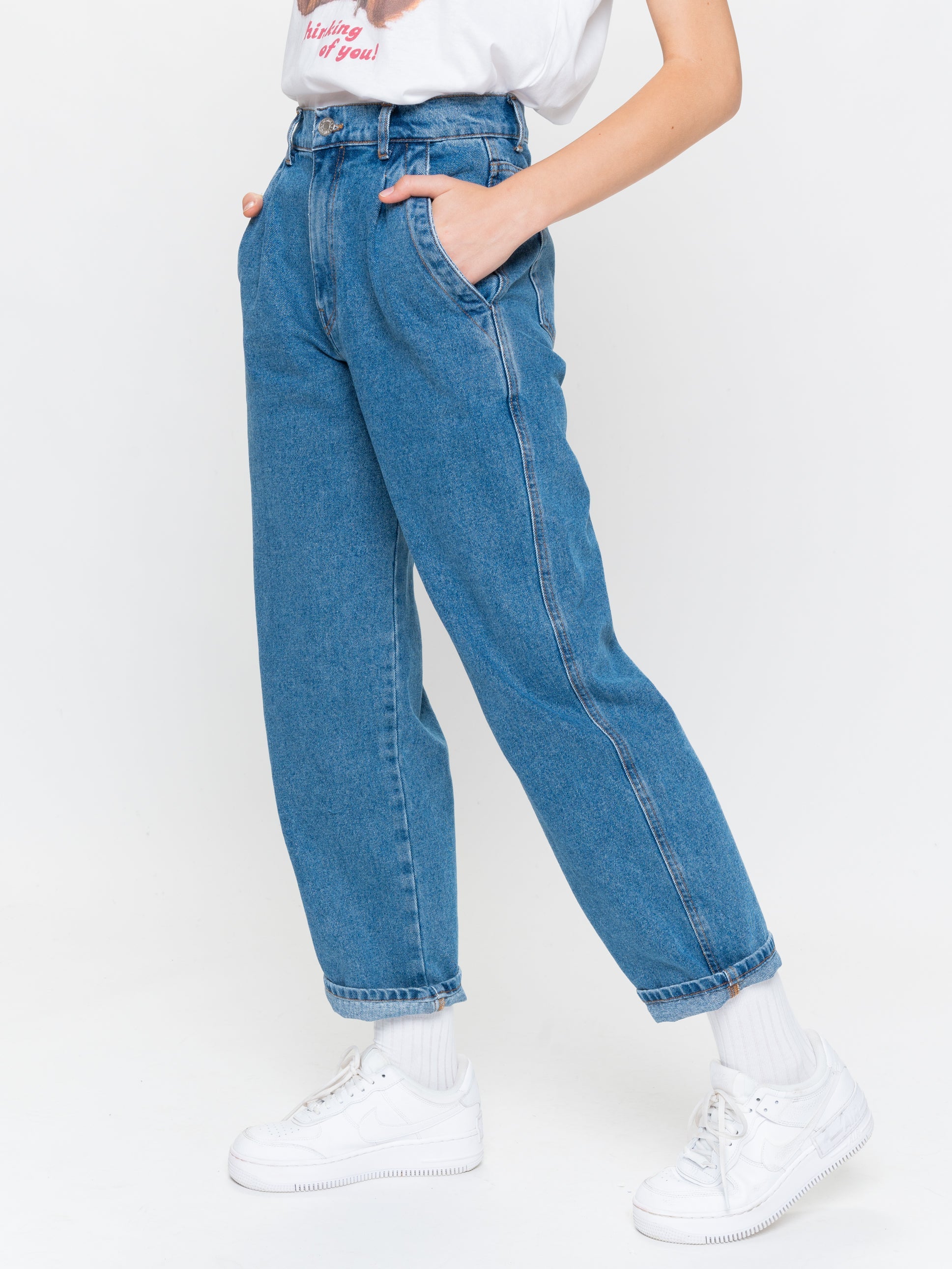 Slouchy Jeans in Mid Blue - Minga London