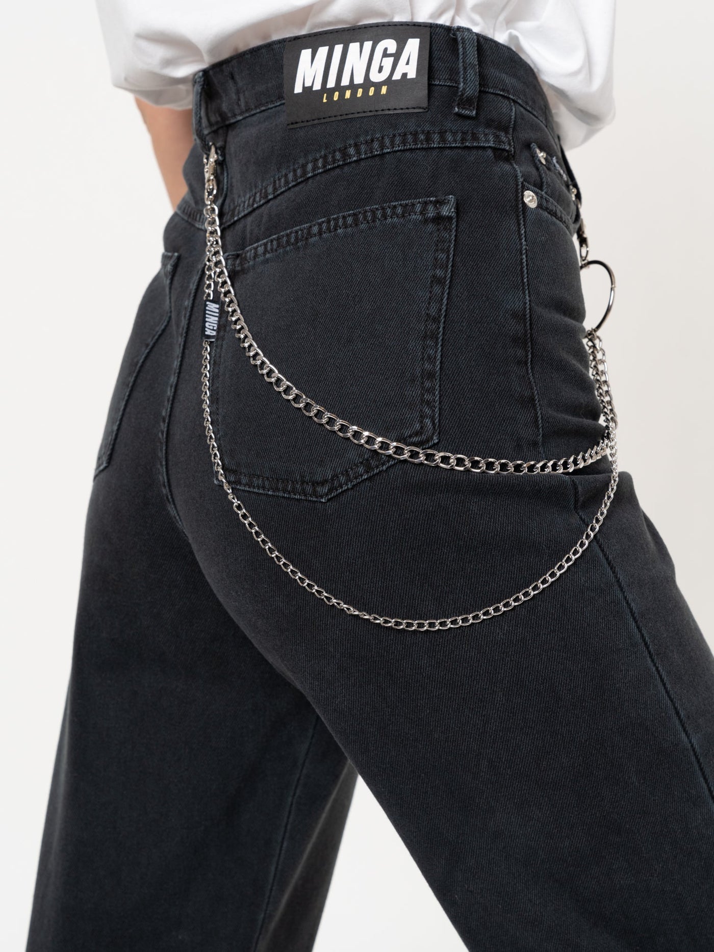 Black Denim Mom Jeans With Chain - Minga London