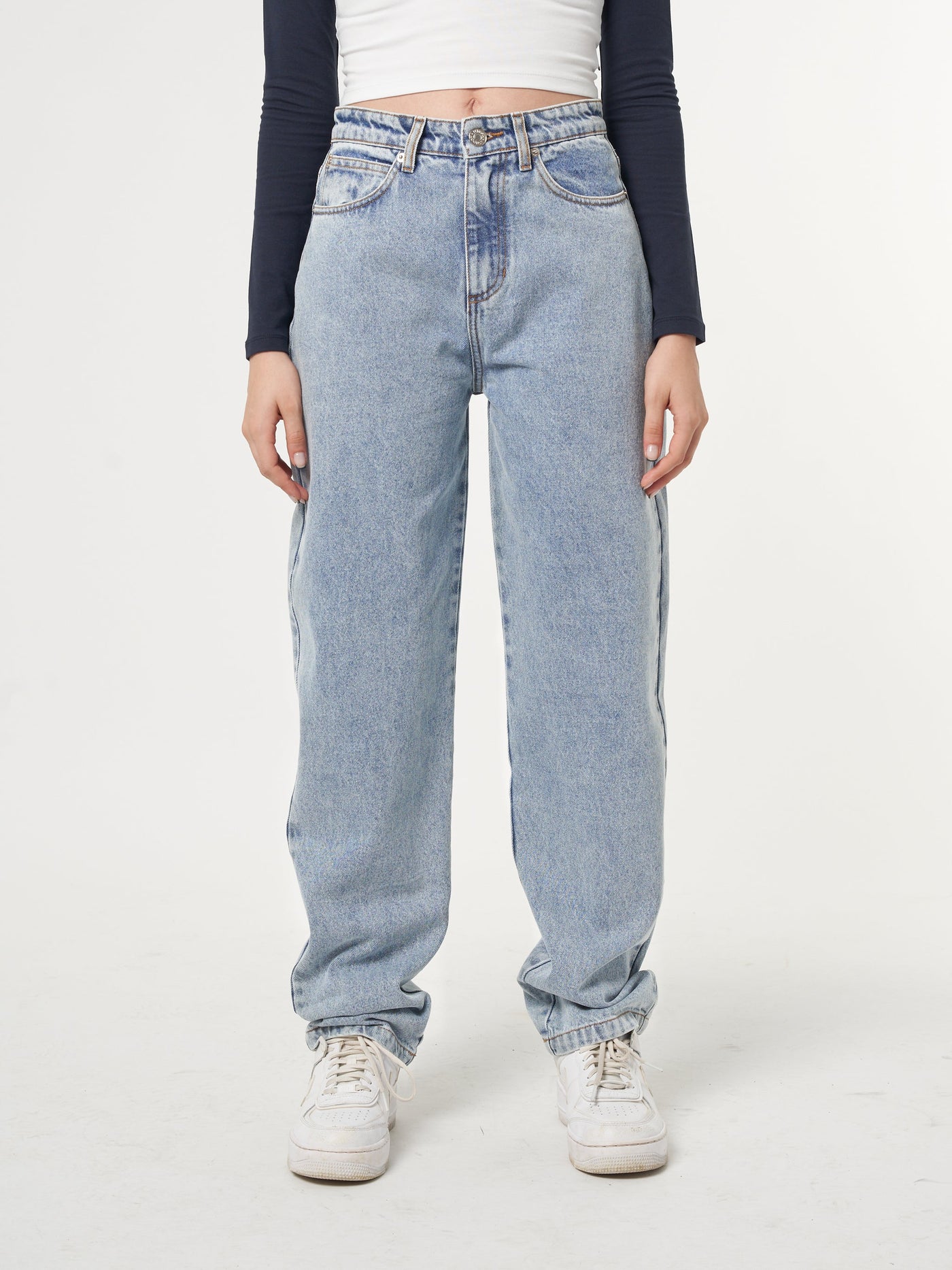 Denim Dad Jeans in Light Blue - Minga London